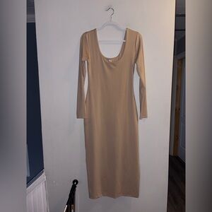 SWS Contour | Beige Maxi Dress